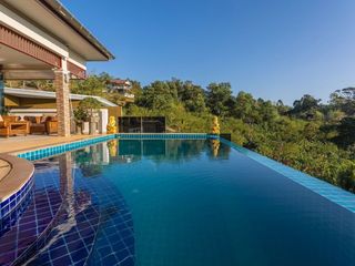 For rent 4 bedrooms villa in Mueang Phuket, Phuket