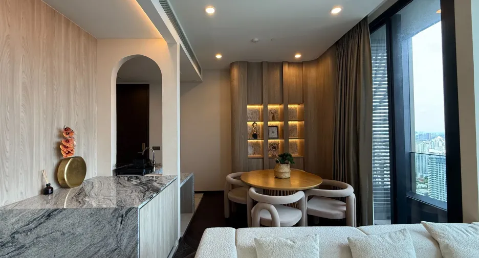 Condo en alquiler de 2 habitaciones en Khlong Toei, Bangkok