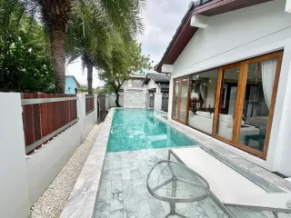 出售 和 出租 4 卧室 独立屋 在 Phuket Town, 普吉