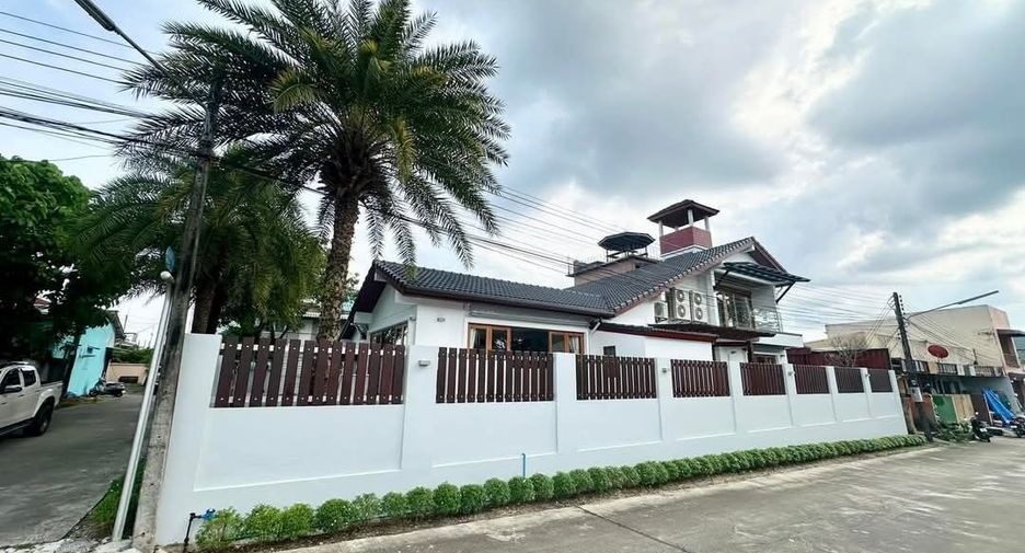 出售 和 出租 4 卧室 独立屋 在 Phuket Town, 普吉