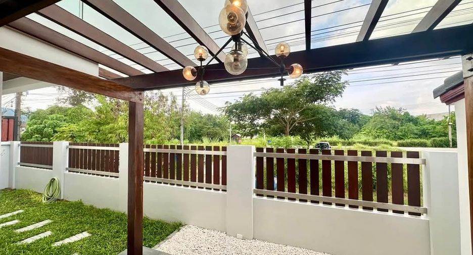 出售 和 出租 4 卧室 独立屋 在 Phuket Town, 普吉