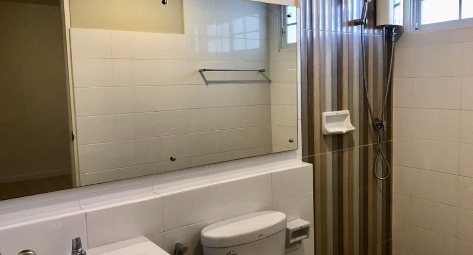 For sale and for rent 2 bedrooms townhouse in Bang Phli, Samut Prakan