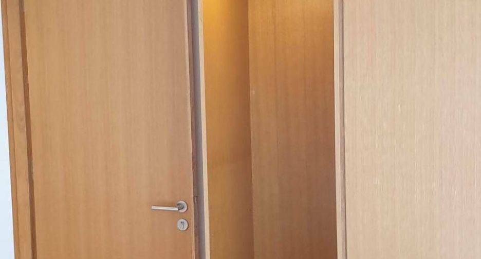 For rent 2 bedrooms condo in Sathon, Bangkok