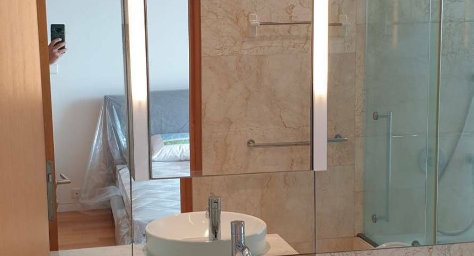 For rent 2 bedrooms condo in Sathon, Bangkok