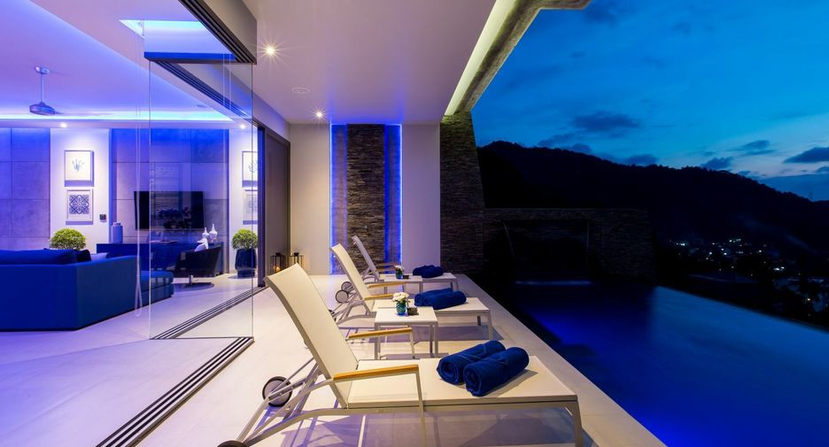For sale 5 bedrooms villa in Mueang Phuket, Phuket