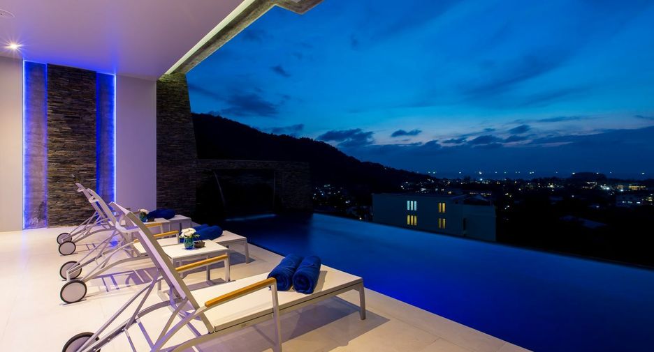 For sale 5 bedrooms villa in Mueang Phuket, Phuket