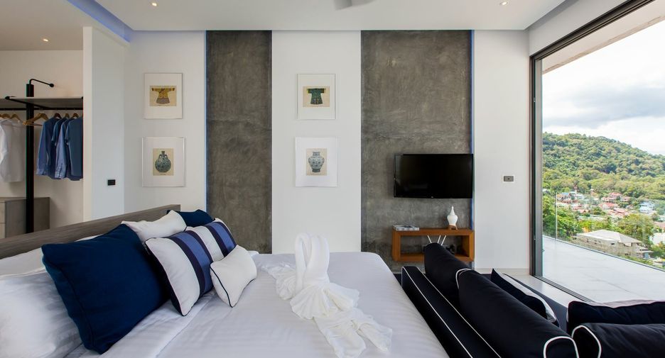 For sale 5 bedrooms villa in Mueang Phuket, Phuket