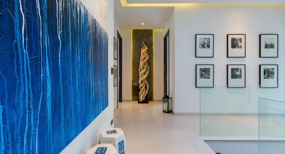 For sale 5 bedrooms villa in Mueang Phuket, Phuket