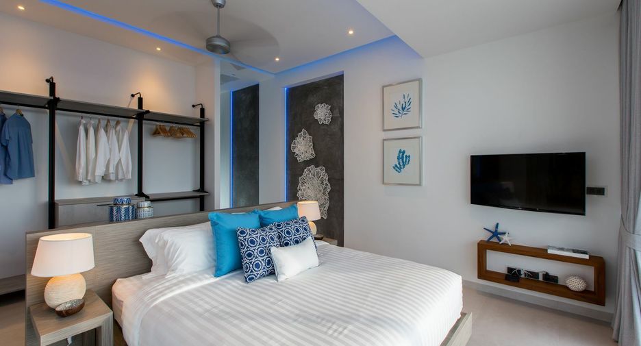 For sale 5 bedrooms villa in Mueang Phuket, Phuket