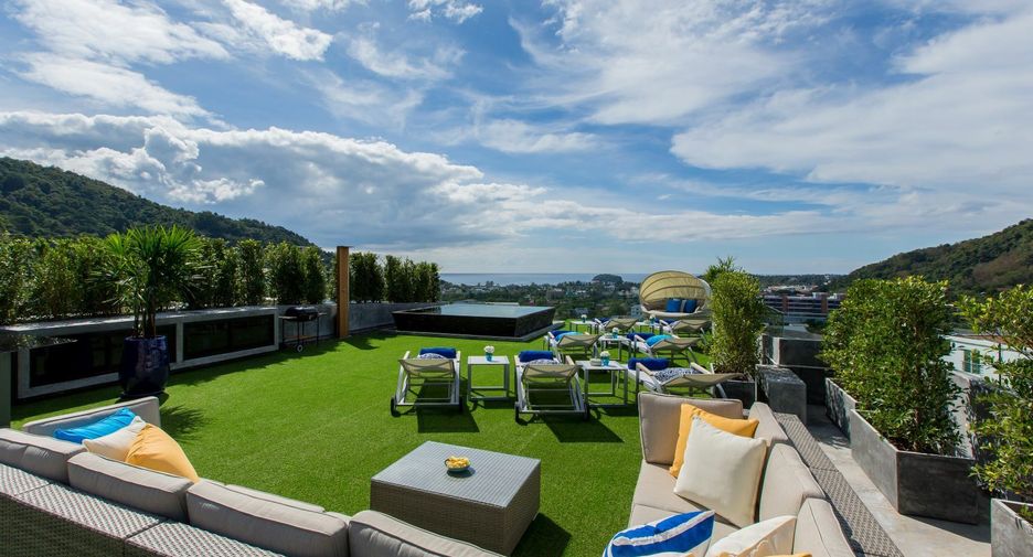 For sale 5 bedrooms villa in Mueang Phuket, Phuket