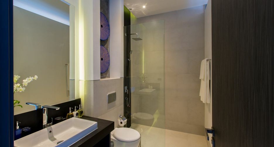 For sale 5 bedrooms villa in Mueang Phuket, Phuket