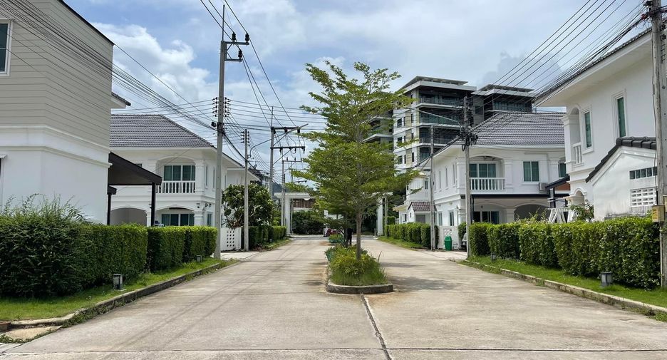 出租 3 卧室 联排别墅 在 Phuket Town, 普吉