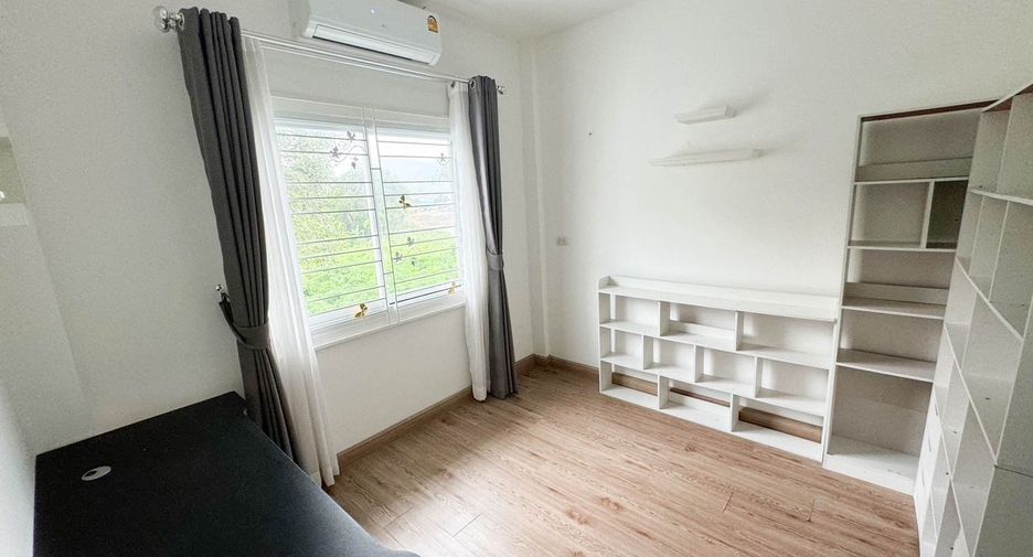 For rent 3 bedrooms townhouse in Mueang Phuket, Phuket