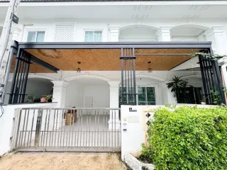 For Rent 3 Bedroom Townhouse In Mueang Phuket