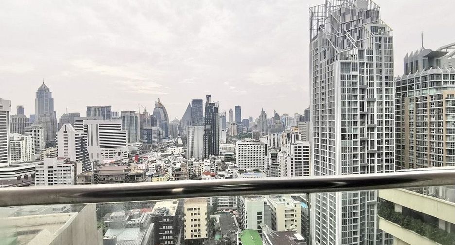 For sale 1 bed condo in Watthana, Bangkok