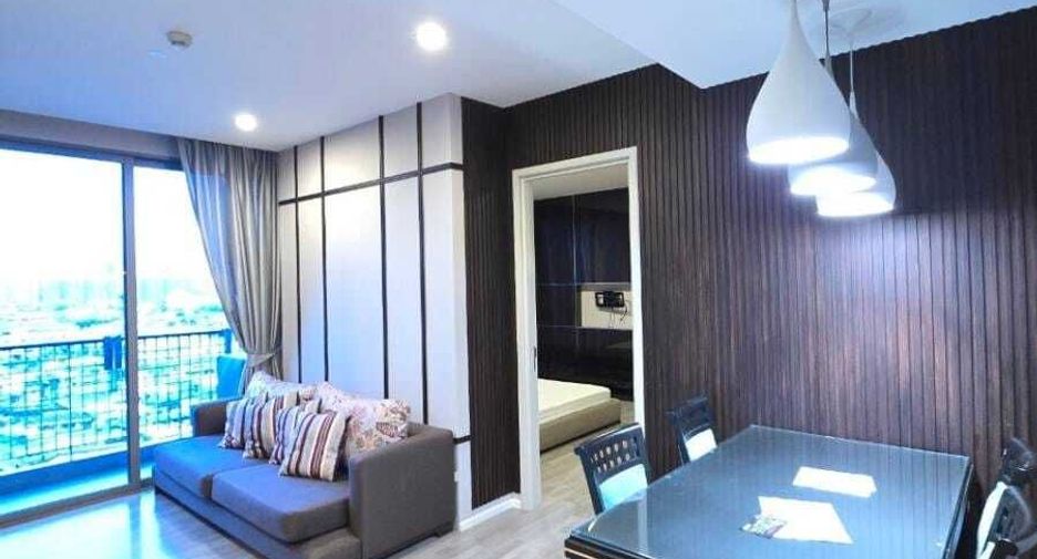 For rent 2 bedrooms condo in Sathon, Bangkok