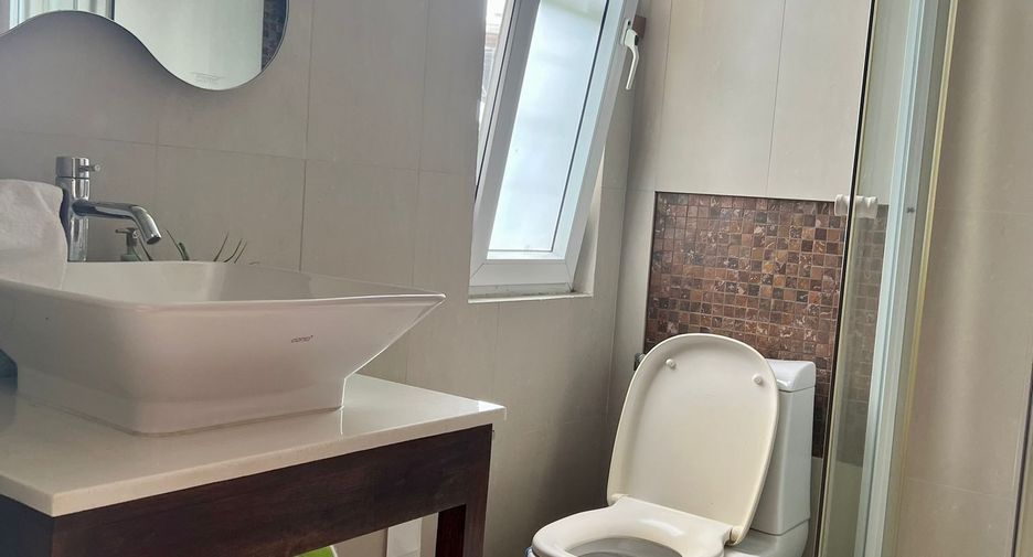 For sale 2 bedrooms condo in Mueang Phuket, Phuket