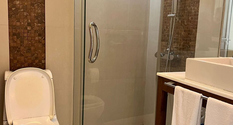 For sale 2 bedrooms condo in Mueang Phuket, Phuket