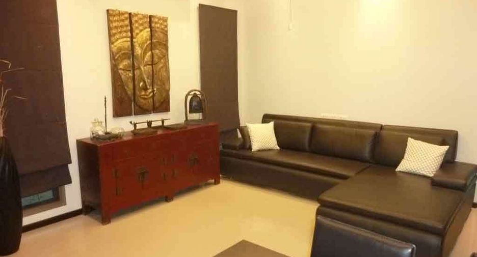 Villa zum Kauf mit 4 Zimmer in Mueang Phuket, Phuket