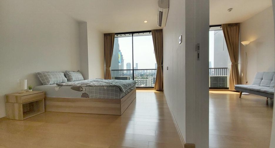 For rent 1 bed condo in Sathon, Bangkok