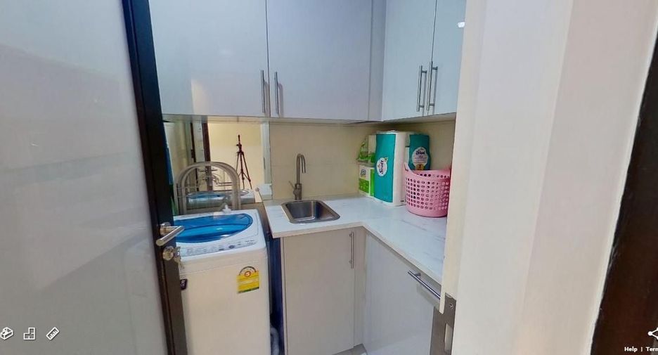 For rent 2 ベッドルーム condo in Watthana, Bangkok