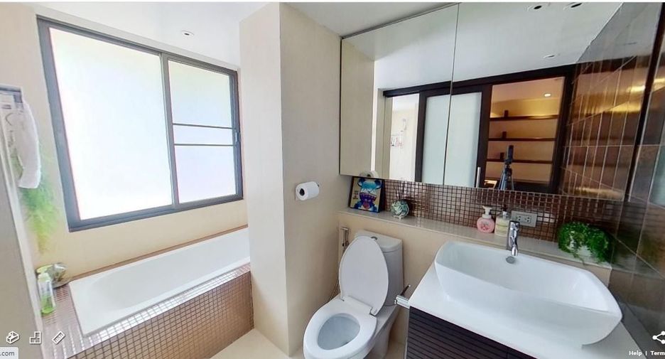 For rent 2 ベッドルーム condo in Watthana, Bangkok
