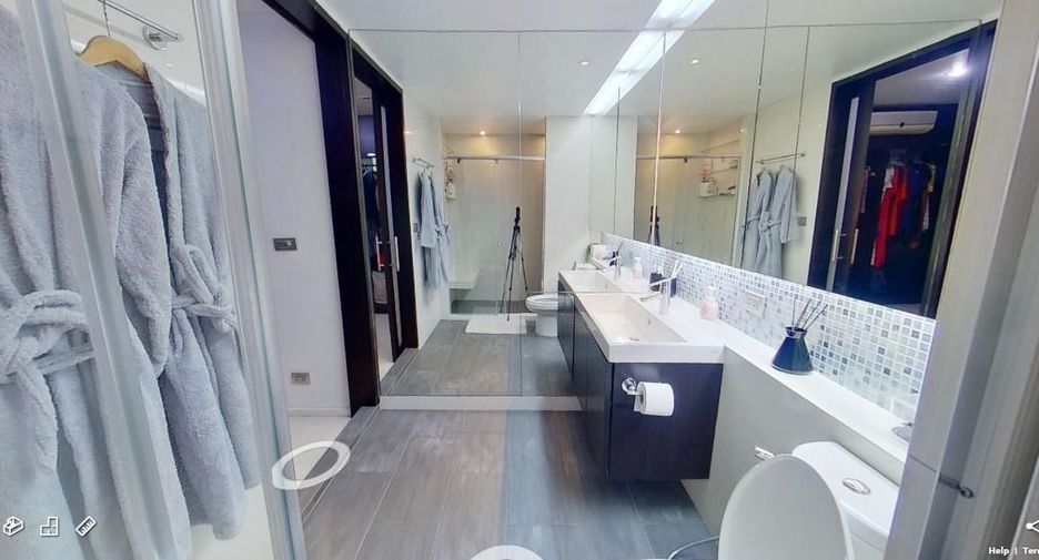 For rent 2 ベッドルーム condo in Watthana, Bangkok