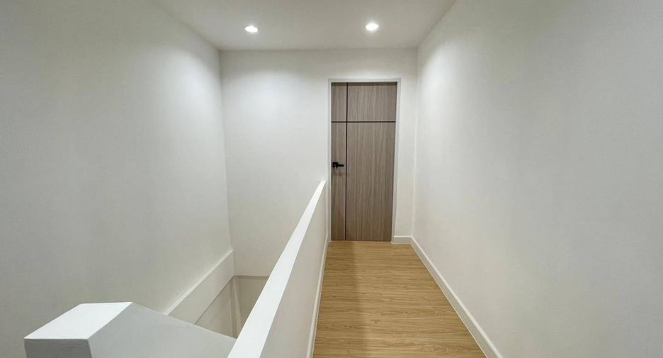 For sale 2 bedrooms townhouse in Nong Khaem, Bangkok