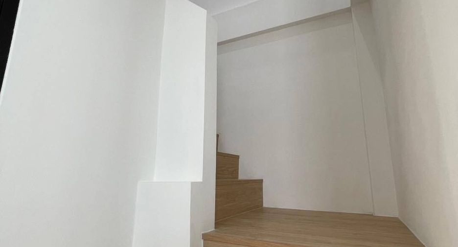 For sale 2 bedrooms townhouse in Nong Khaem, Bangkok