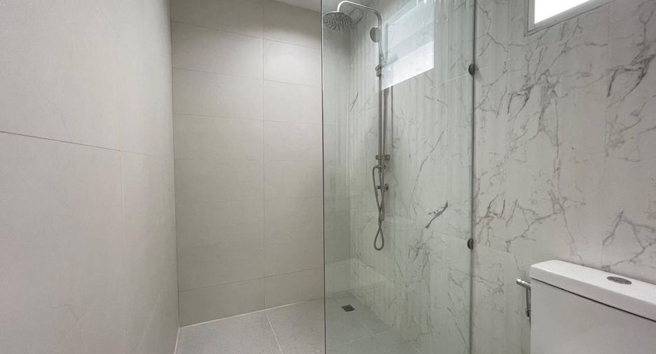 For sale 2 bedrooms townhouse in Nong Khaem, Bangkok
