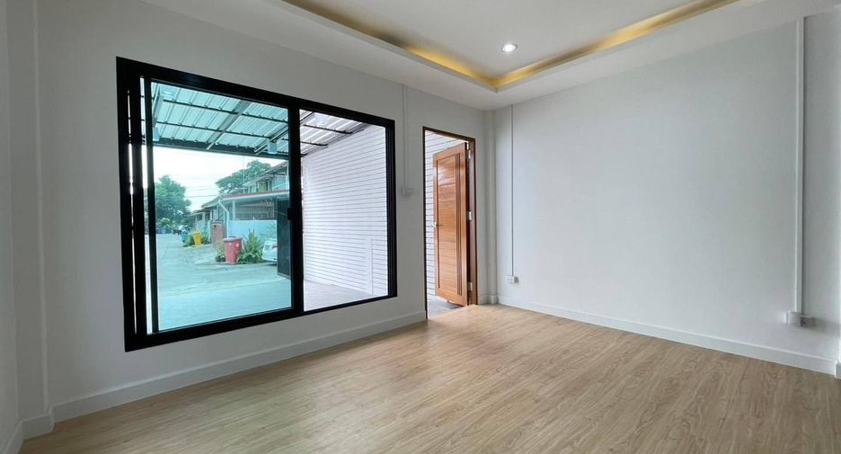 For sale 2 bedrooms townhouse in Nong Khaem, Bangkok