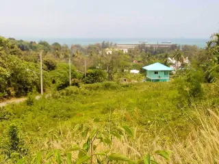 À vendre terrain à Mueang Phuket, Phuket