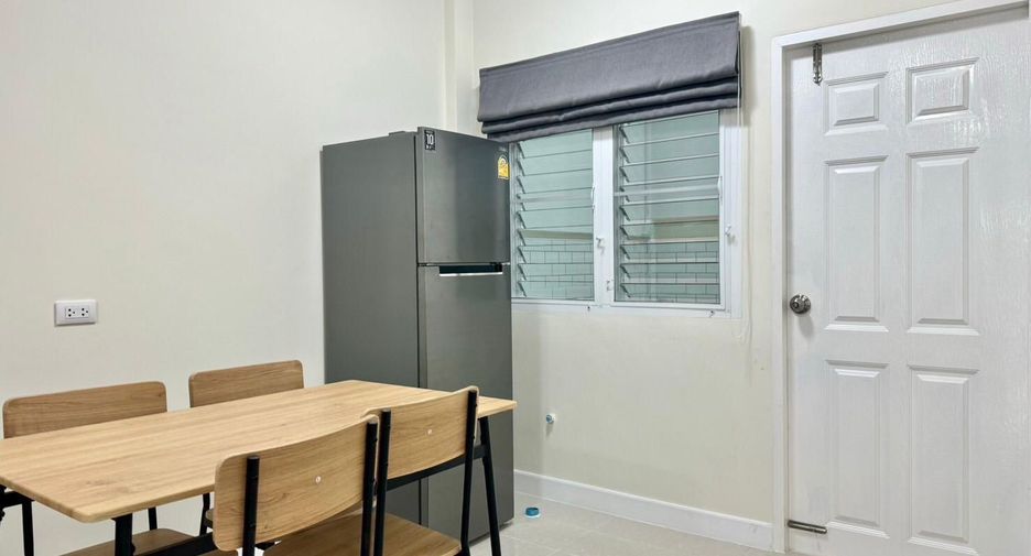 Haus zur Miete mit 3 Zimmer in Mueang Phuket, Phuket