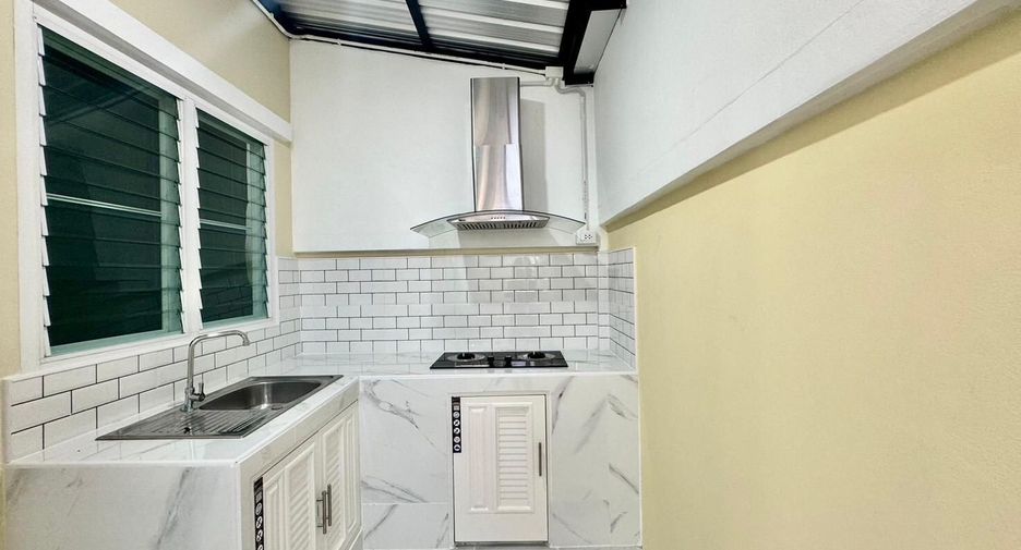Haus zur Miete mit 3 Zimmer in Mueang Phuket, Phuket