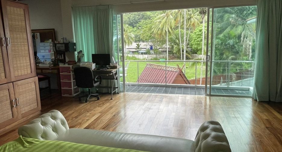 For sale 5 bedrooms villa in Mueang Phuket, Phuket