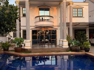 For sale and for rent 4 bedrooms house in Mueang Phuket, Phuket