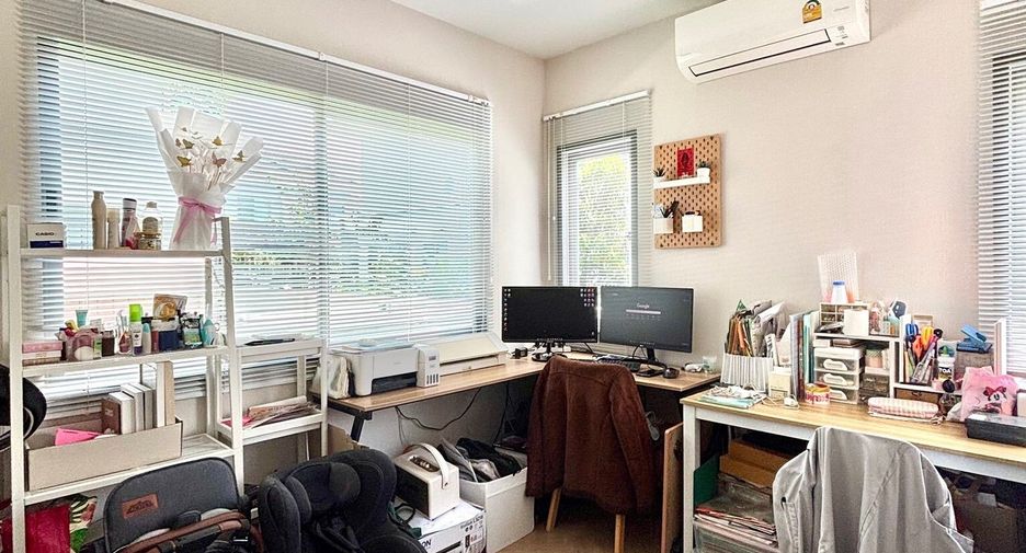 出售 4 卧室 独立屋 在 Lat Krabang, 曼谷