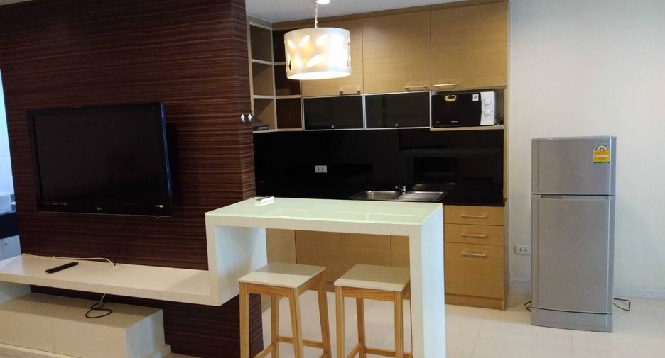 For sale 1 bed condo in Watthana, Bangkok