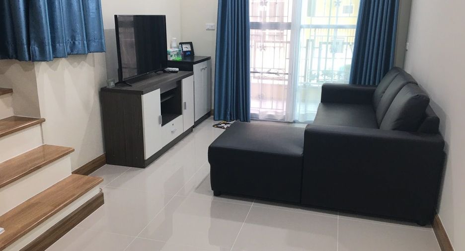 For sale 4 bedrooms townhouse in Mueang Samut Prakan, Samut Prakan