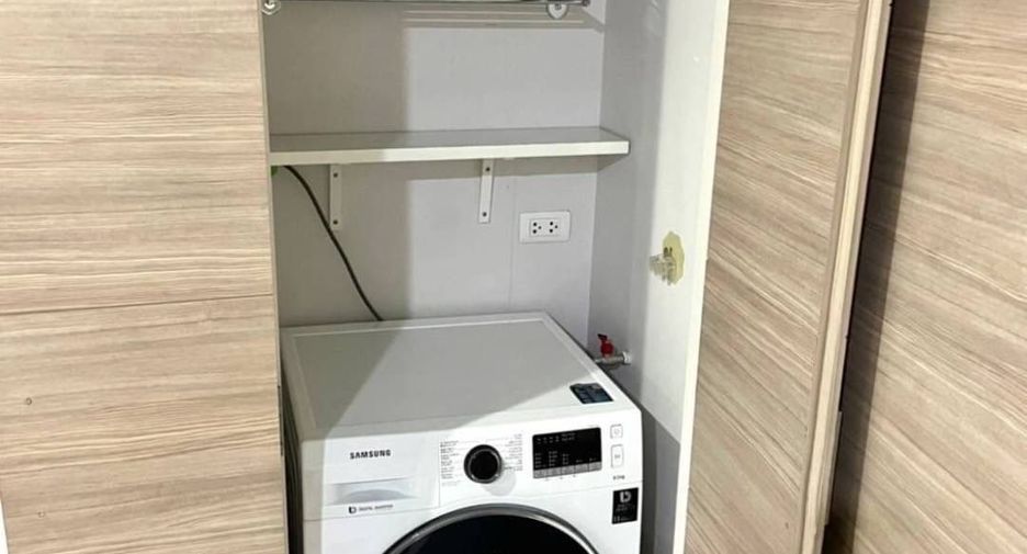 For rent 2 bedrooms condo in Khlong San, Bangkok