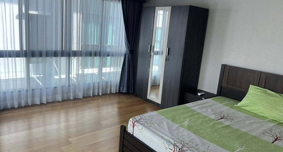 Haus zur Miete mit 7 Zimmer in Prawet, Bangkok