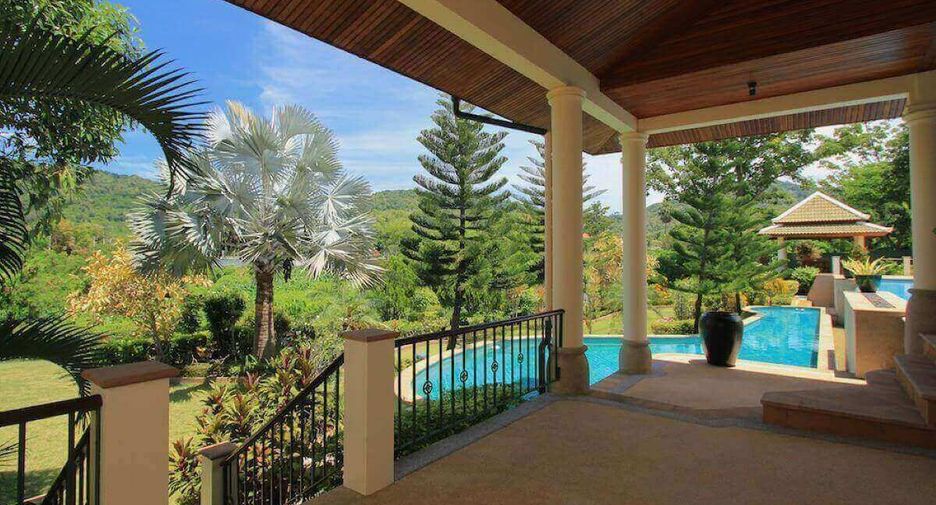 For sale 6 bedrooms villa in Mueang Phuket, Phuket