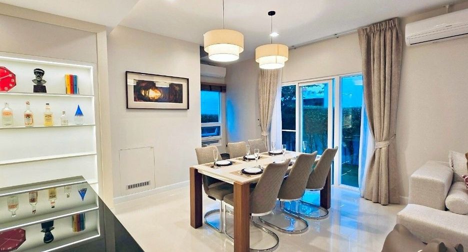 For rent 4 bedrooms house in Bang Phli, Samut Prakan