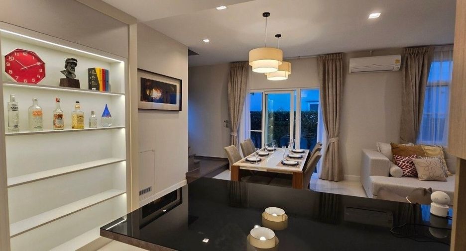 For rent 4 bedrooms house in Bang Phli, Samut Prakan