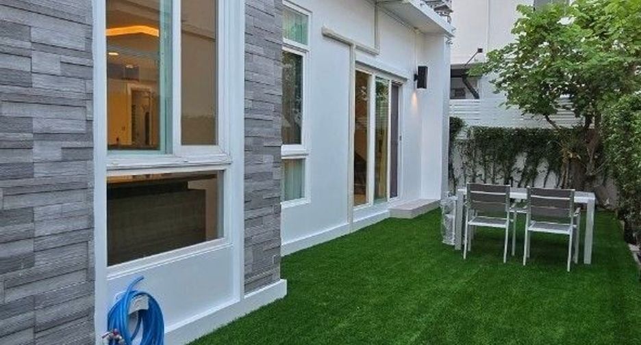 For rent 4 bedrooms house in Bang Phli, Samut Prakan