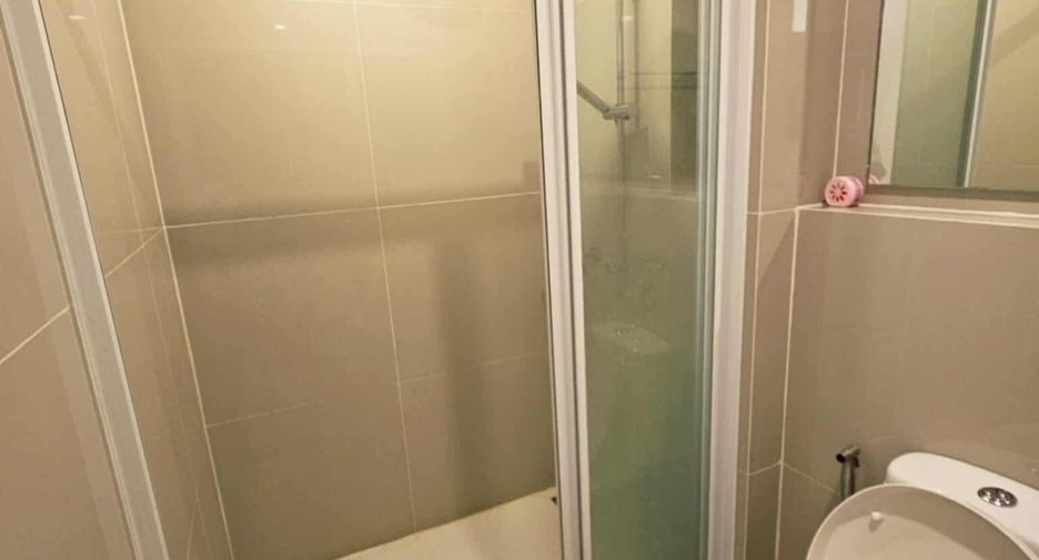 For rent 2 bedrooms condo in Bang Na, Bangkok