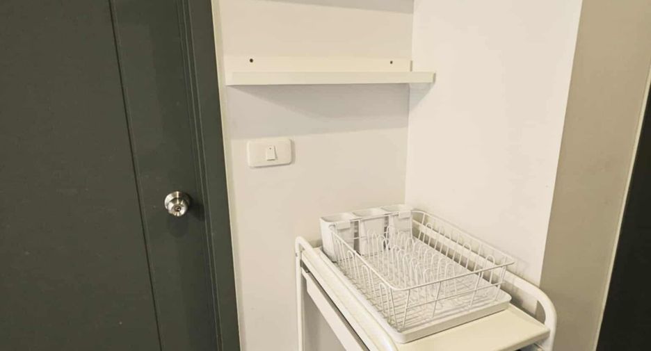 For rent 2 bedrooms condo in Bang Na, Bangkok
