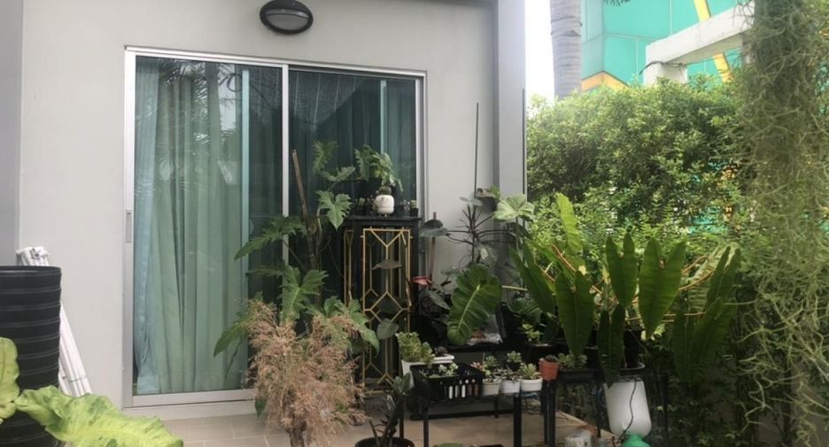 For sale 3 bedrooms house in Sai Mai, Bangkok