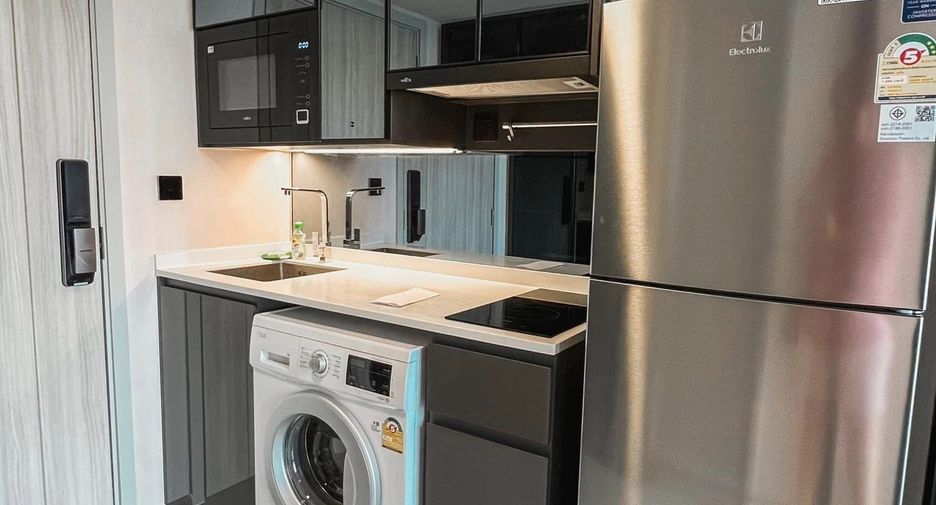 For rent 1 bed condo in Bang Rak, Bangkok