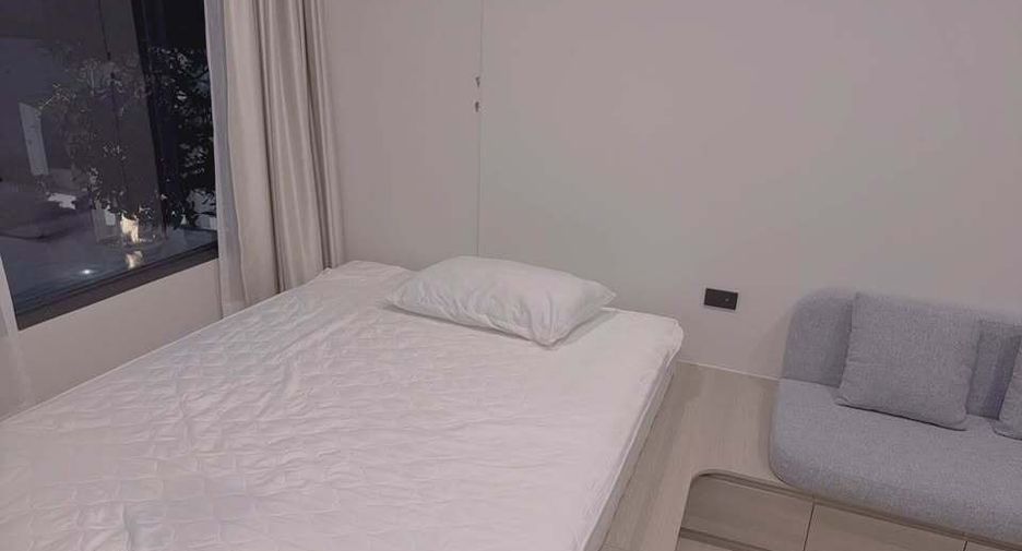 For rent studio condo in Khlong San, Bangkok